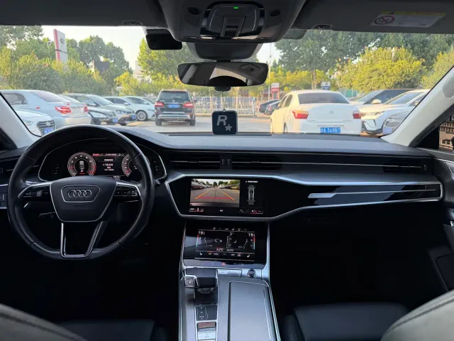 Audi A7 — Фото автомобиля 8