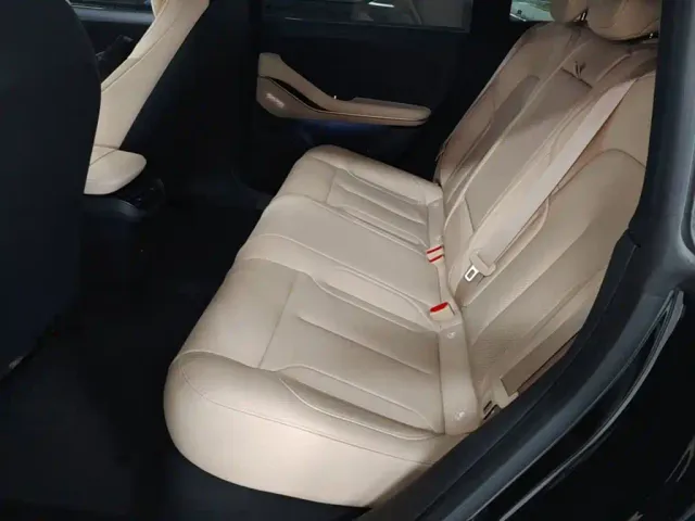 Nio ET5 Touring — Фото автомобиля 16