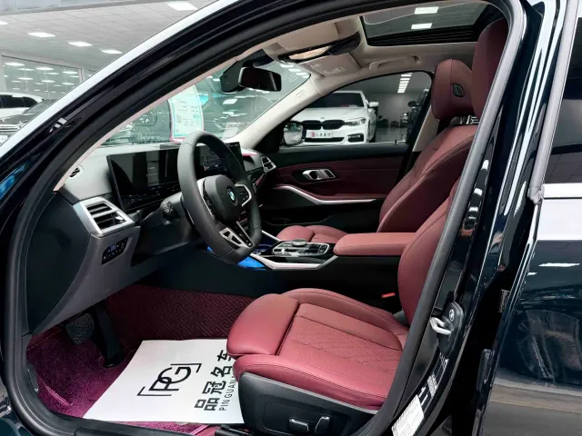BMW 3 Series — Фото автомобиля 4