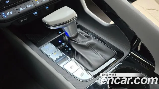Hyundai Avante CN7 — Фото автомобиля 9