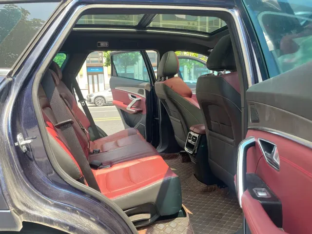 Jetour X70 Plus — Фото автомобиля 11