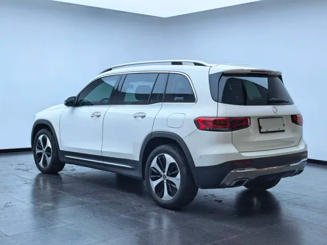 Mercedes-Benz GLB-Class — Фото автомобиля 6