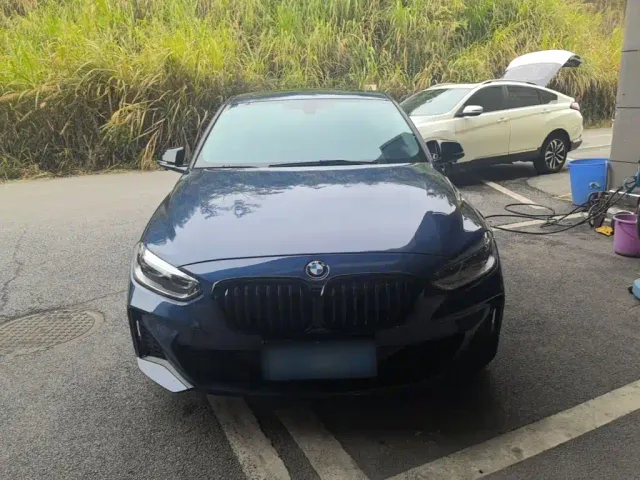 BMW BMW 1 Series 2023 125i M Sport Shadow Edition — Фото автомобиля 2