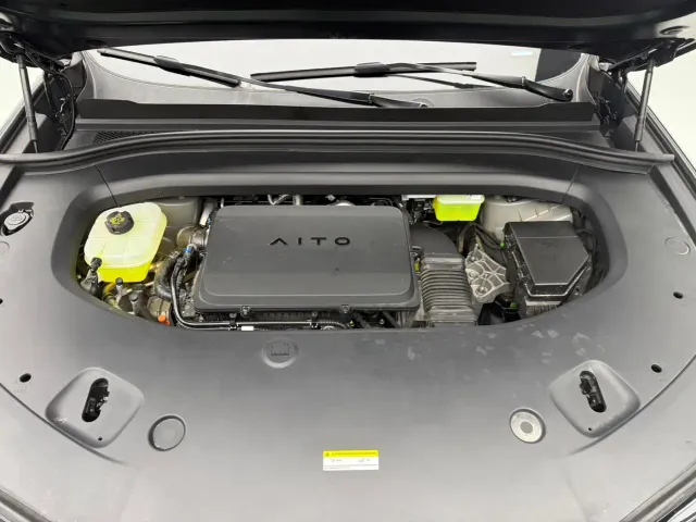 Aito M7 — Фото автомобиля 17