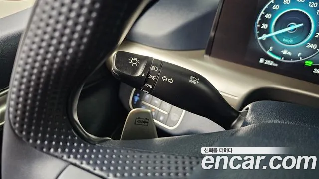 Hyundai Nexo Nexo Premium — Фото автомобиля 17