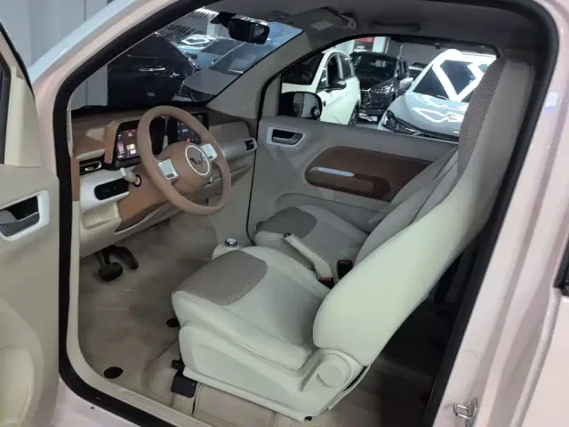 Wuling Hongguang Mini EV — Фото автомобиля 15