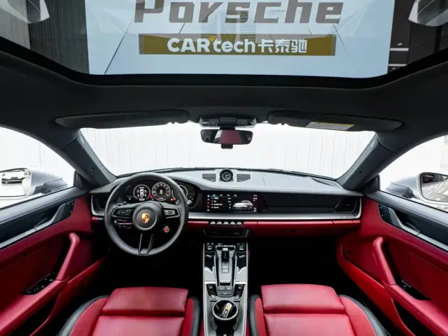 Porsche 911 — Фото автомобиля 14