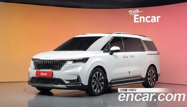 Фотография автомобиля — Kia Carnival 4th Gen