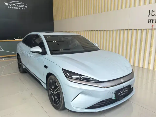 BYD Qin L 2025 Model EV 545KM Excellence Edition — Фото автомобиля 3