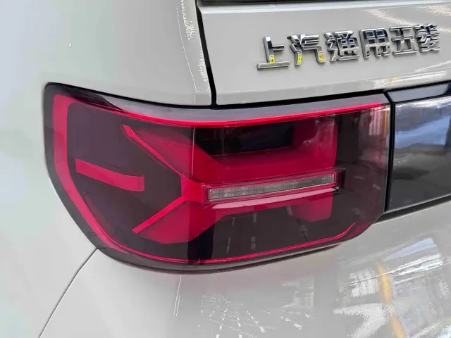 Wuling Hongguang Mini EV — Фото автомобиля 14