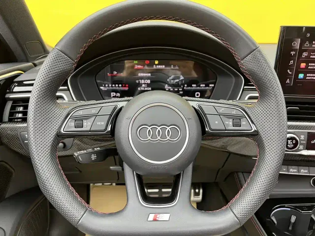 Audi S4 — Фото автомобиля 13