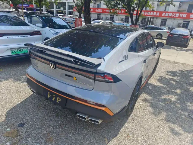 Changan UNI-V — Фото автомобиля 11
