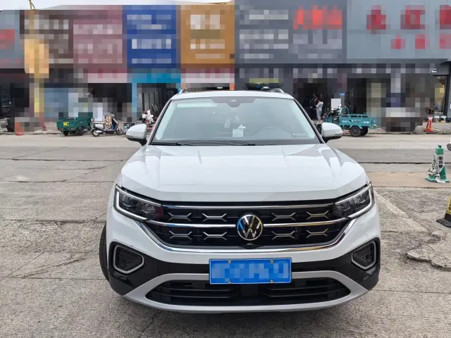 Volkswagen Tayron — Фото автомобиля 2