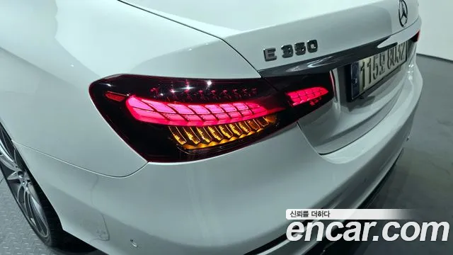 Mercedes-Benz E-Class E-класс W213 — Фото автомобиля 21