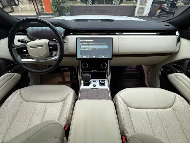 Land Rover Range Rover — Фото автомобиля 8