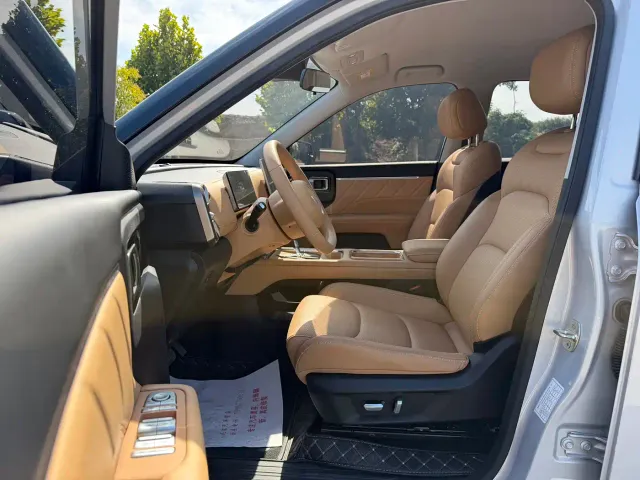 Wuling Starlight 560 — Фото автомобиля 8
