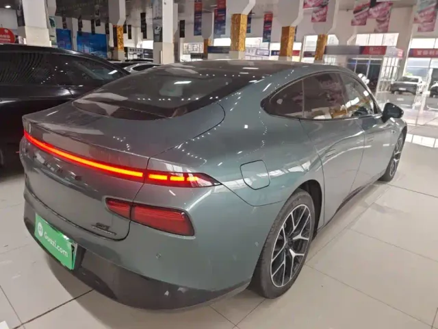 Xpeng P7 — Фото автомобиля 6