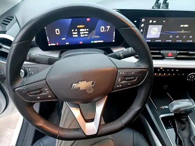 Chevrolet Monza — Фото автомобиля 10