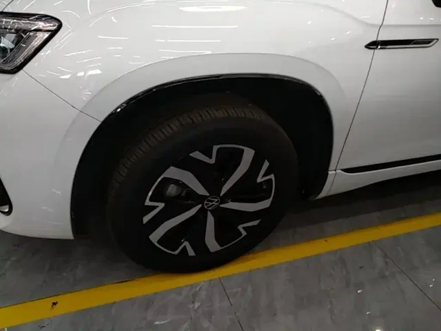 Volkswagen Tayron GTE Plug-in Hybrid — Фото автомобиля 22