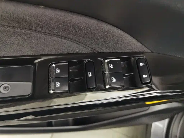 Changan X5 Plus — Фото автомобиля 9