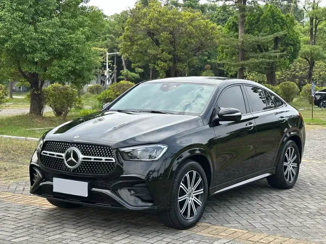 Фотография автомобиля — Mercedes-Benz GLE Coupe