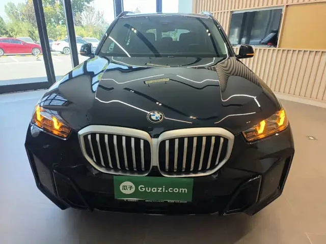 BMW X5 — Фото автомобиля 2