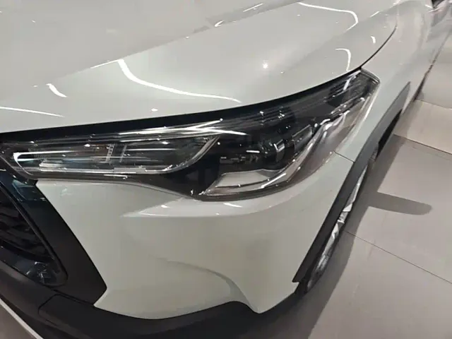 Toyota Corolla Cross — Фото автомобиля 23