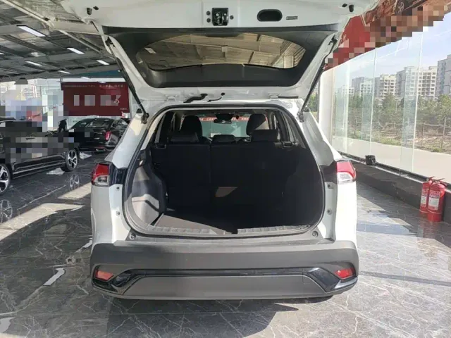 Toyota Frontlander — Фото автомобиля 18
