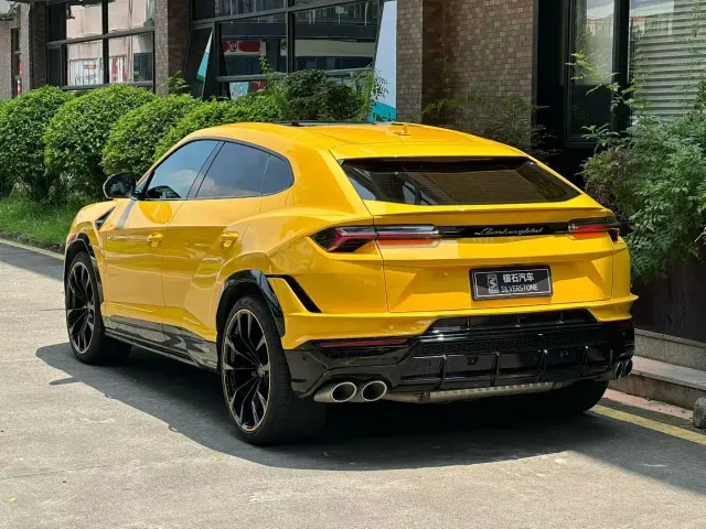 Lamborghini Urus 2023 4.0T V8 S — Фото автомобиля 3