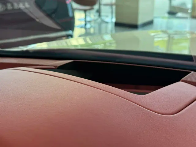 Bentley Continental — Фото автомобиля 17