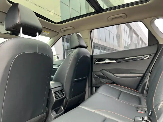 Kia Seltos — Фото автомобиля 16