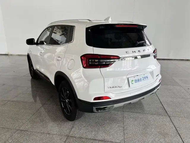Chery Tiggo 5x — Фото автомобиля 15