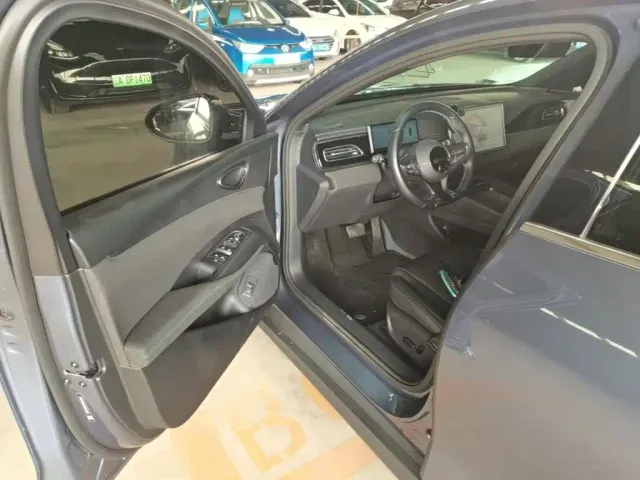 BYD Seal 06 — Фото автомобиля 15