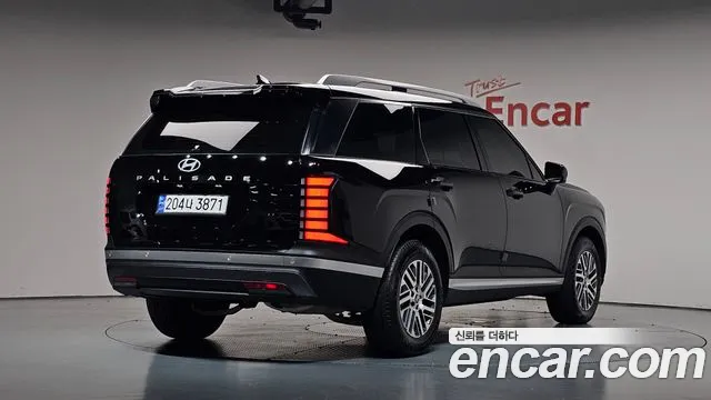 Фотография автомобиля — Hyundai Palisade LX3