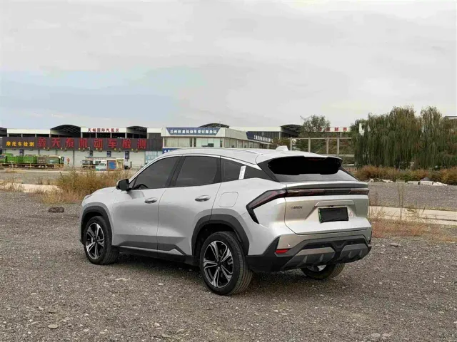 Geely Galaxy L7 — Фото автомобиля 6