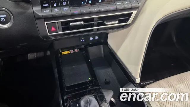 Toyota Camry XV80 — Фото автомобиля 12