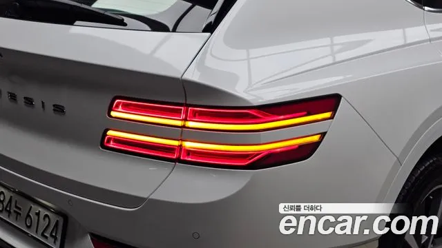 Genesis GV80 — Фото автомобиля 8