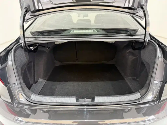 Volkswagen Sagitar — Фото автомобиля 27