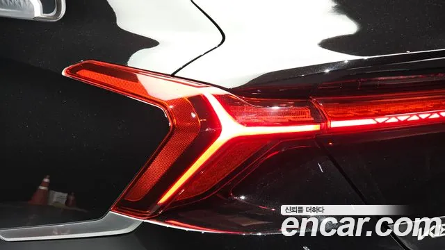 Kia K8 Hybrid — Фото автомобиля 8