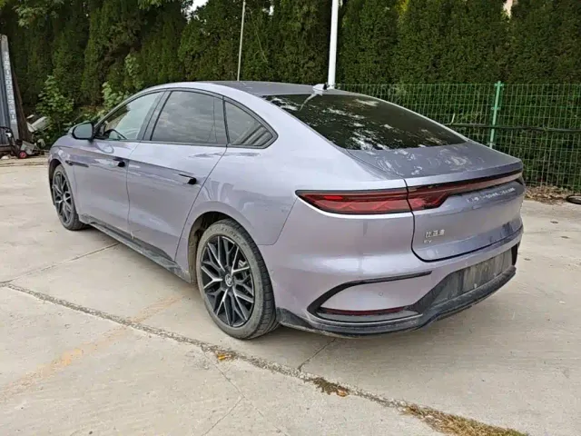 BYD Han — Фото автомобиля 4