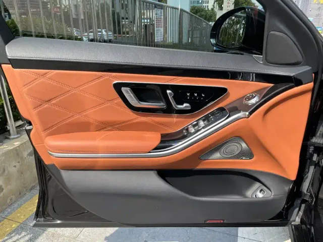 Mercedes-Benz Maybach S-Class — Фото автомобиля 9