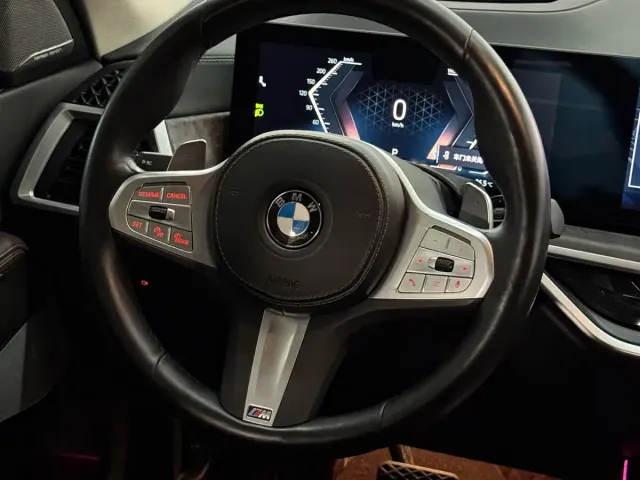 BMW X5 — Фото автомобиля 8
