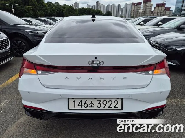 Hyundai AVANTE Avante (CN7) — Фото автомобиля 5
