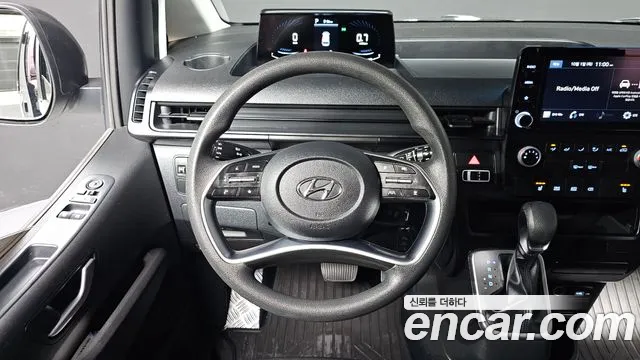 Hyundai Staria — Фото автомобиля 19