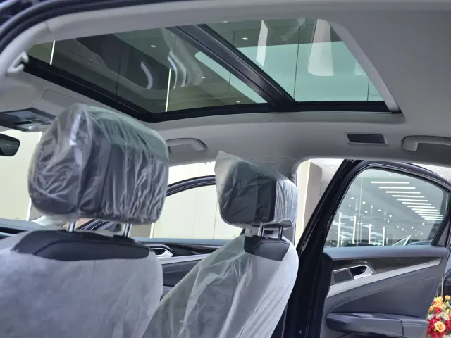 Volkswagen Passat — Фото автомобиля 13