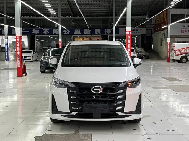 GAC Trumpchi M6 — Фото автомобиля 2