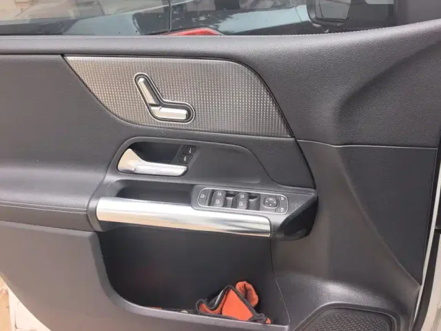Mercedes-Benz B-Class — Фото автомобиля 7