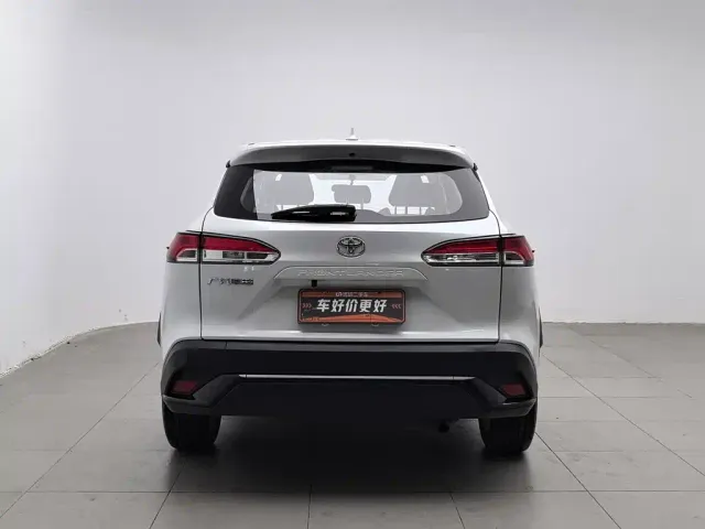 Toyota Frontlander — Фото автомобиля 4