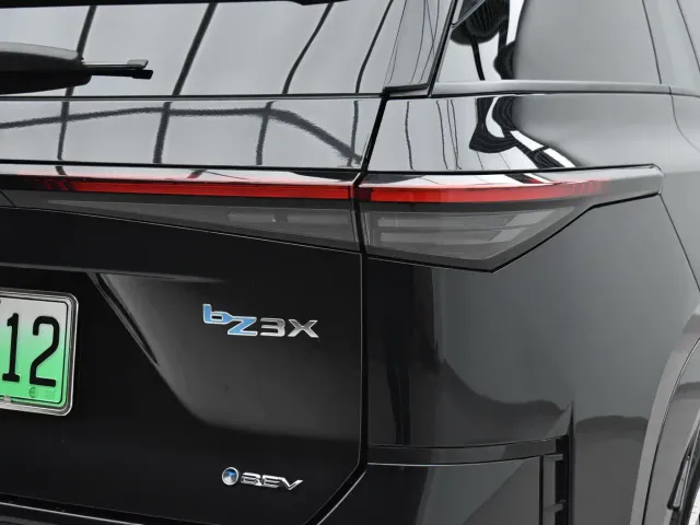 Toyota BoZhi 3X — Фото автомобиля 8