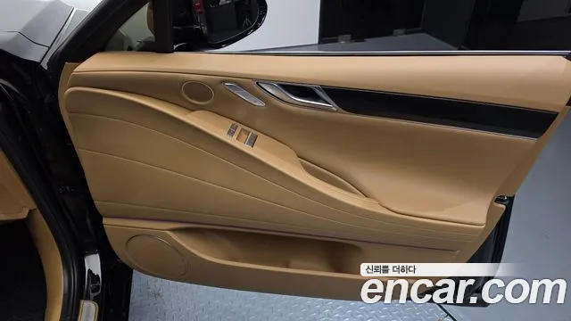 Genesis G80 RG3 — Фото автомобиля 14